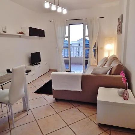 Apartment Lovely El Duque